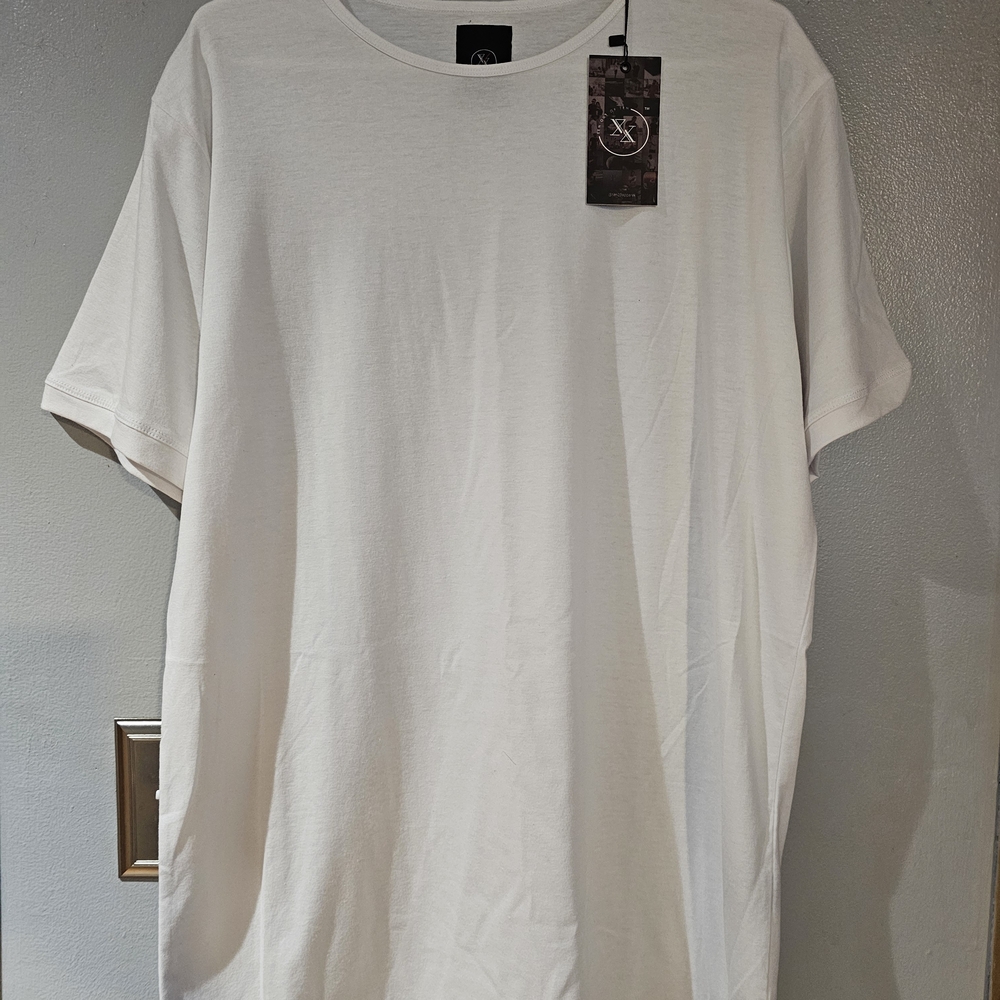 Classic White Short Sleeve Men's Tee